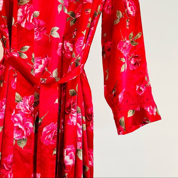 90s Vintage California Dynasty Robe | Red Roses | EUC Size Large - Picture 4 of 12